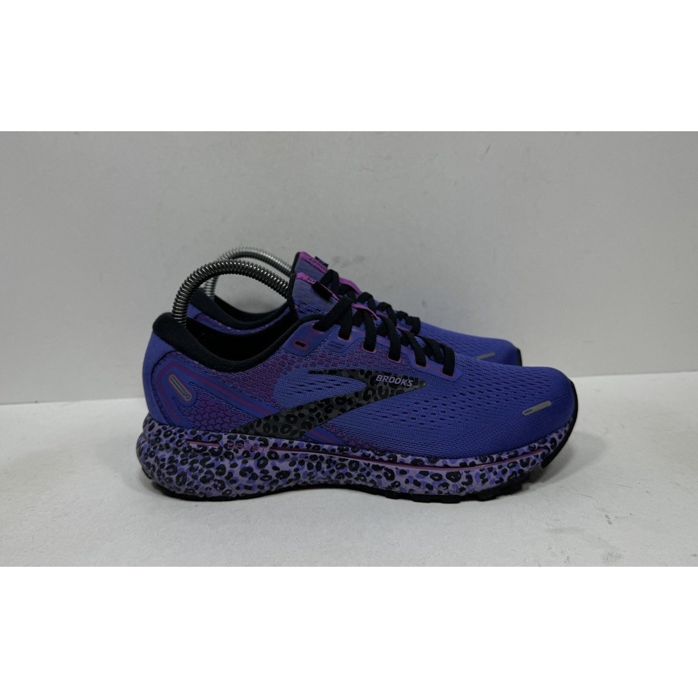 Brooks Ghost 14 Womens Size 7 Purple Leopard Print Running Shoes 1203561B578